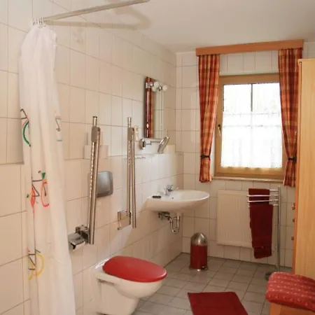 شقة Gaestehaus Fichtelgebirgsblick *