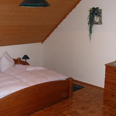 Gaestehaus Fichtelgebirgsblick * Stammbach